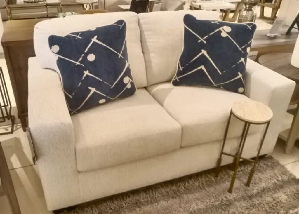 [51270-35] لوفسيت اشلي X1484-35